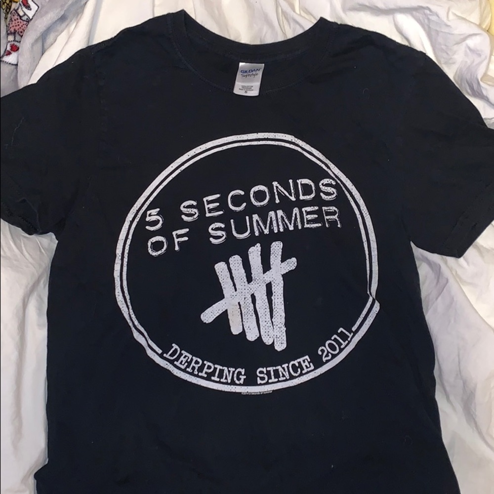 5SOS original logo tee